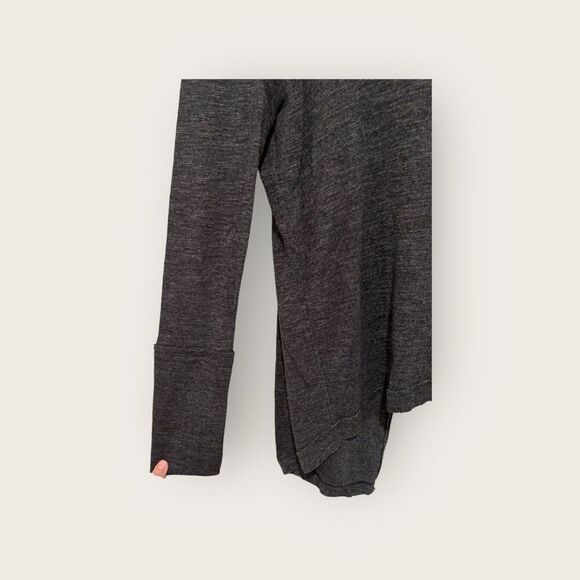 Free People Split Back Turtleneck Exposed Seam Charcoal Gray Size Medium - Picture 4 of 6